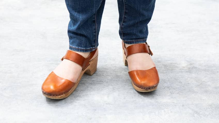 Zuzii clogs hot sale